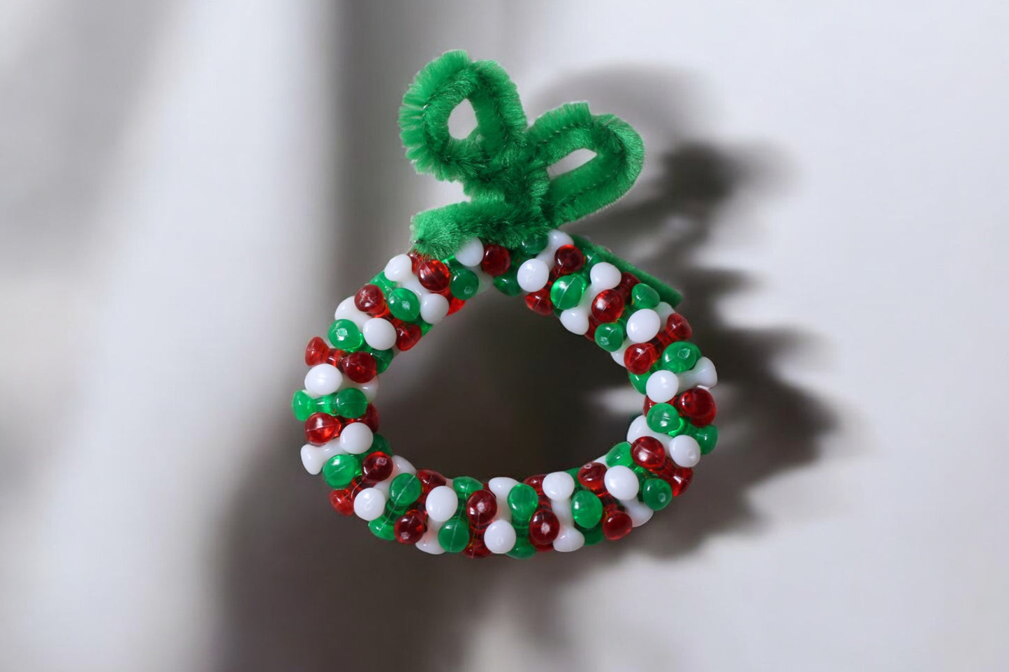 Pipe Cleaner Beaded Wreaths 5x6cm